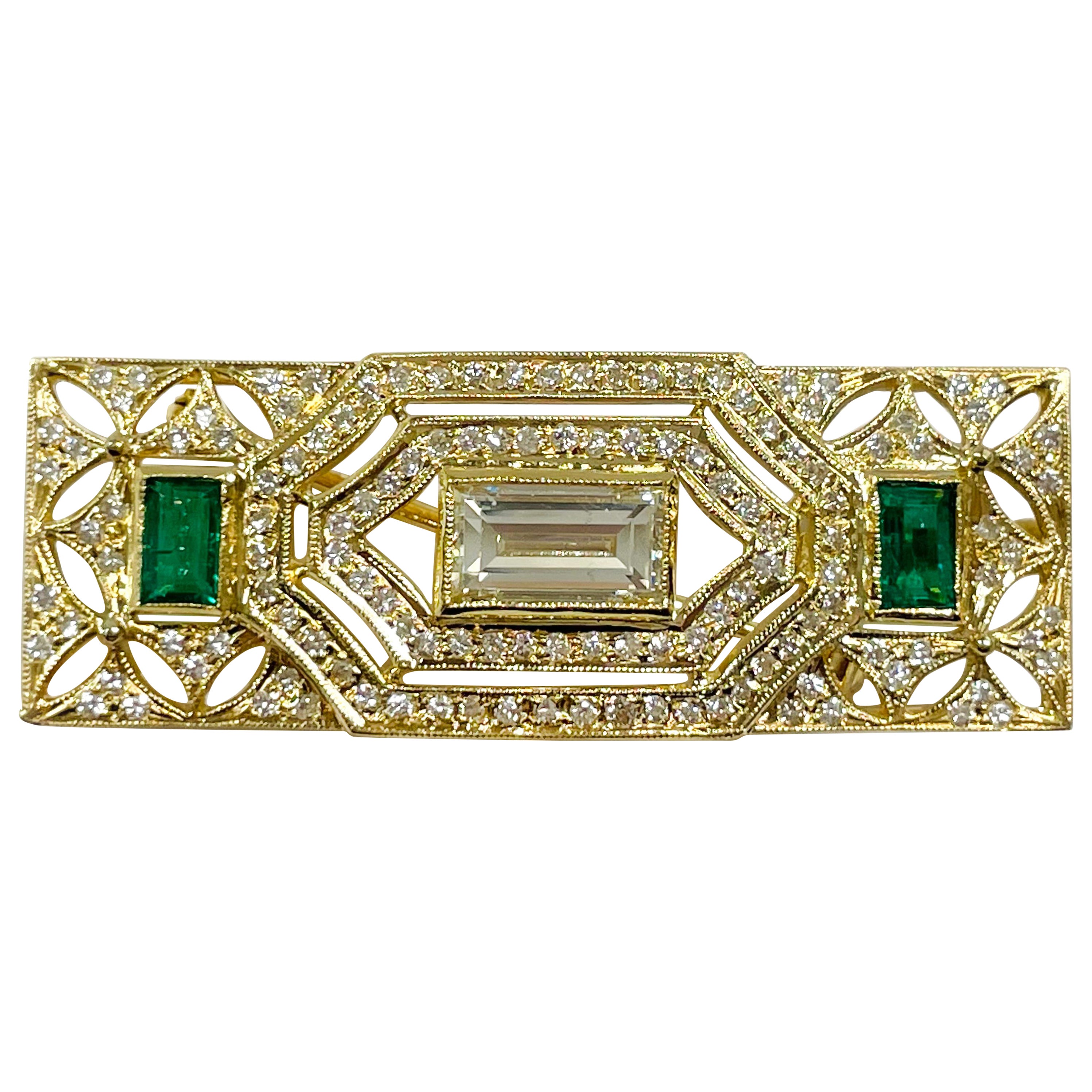 Art Deco Yellow Gold Emerald Diamond Brooch Pendant