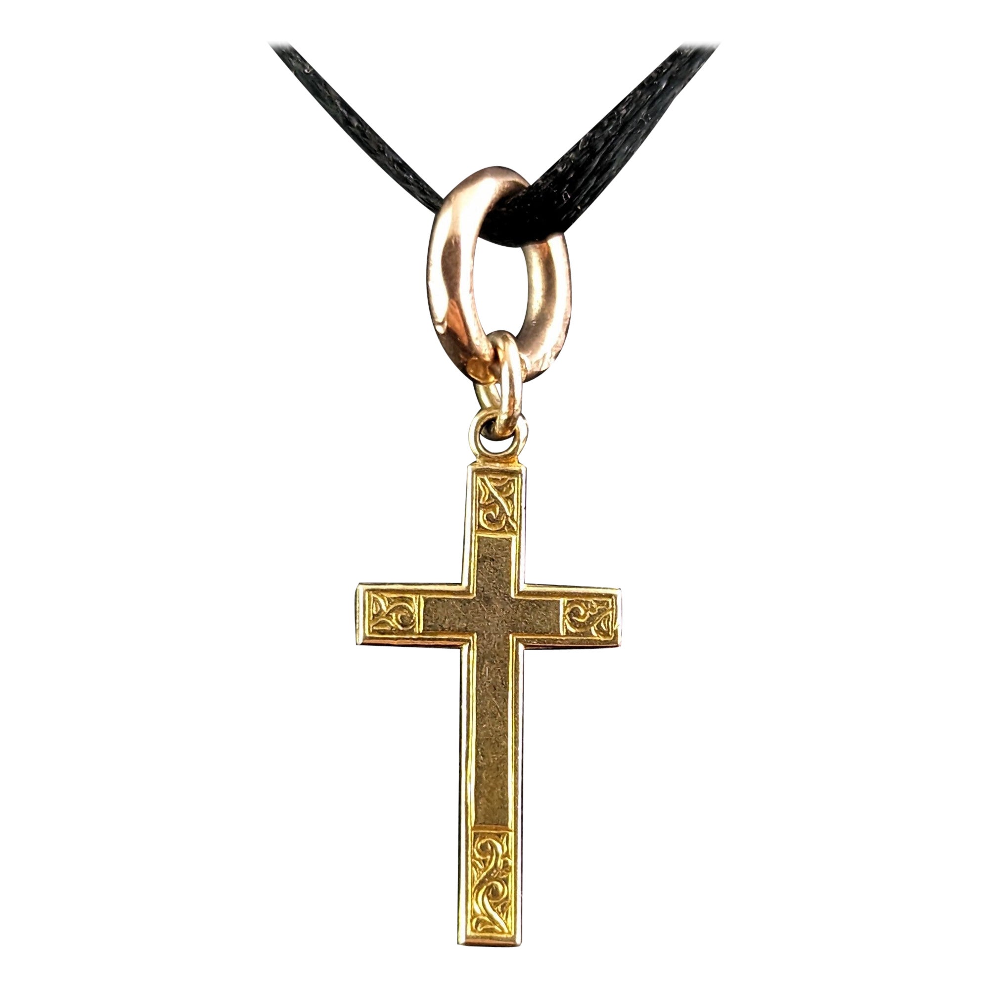 Tiny Vintage 9k gold cross pendant, charm 