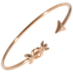 Tiffany & Co. Paloma Picasso Graffiti Arrow Cuff in 18k Yellow Gold