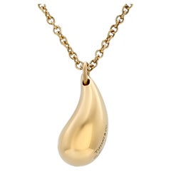 Tiffany Co Eighteen Karat Gold Elsa Peretti Teardrop 0.60 Inch Pendant Necklace