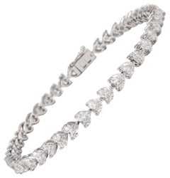 Alexander 8.13 D-F Heart Shape Diamond Tennis Bracelet 18-Karat White Gold