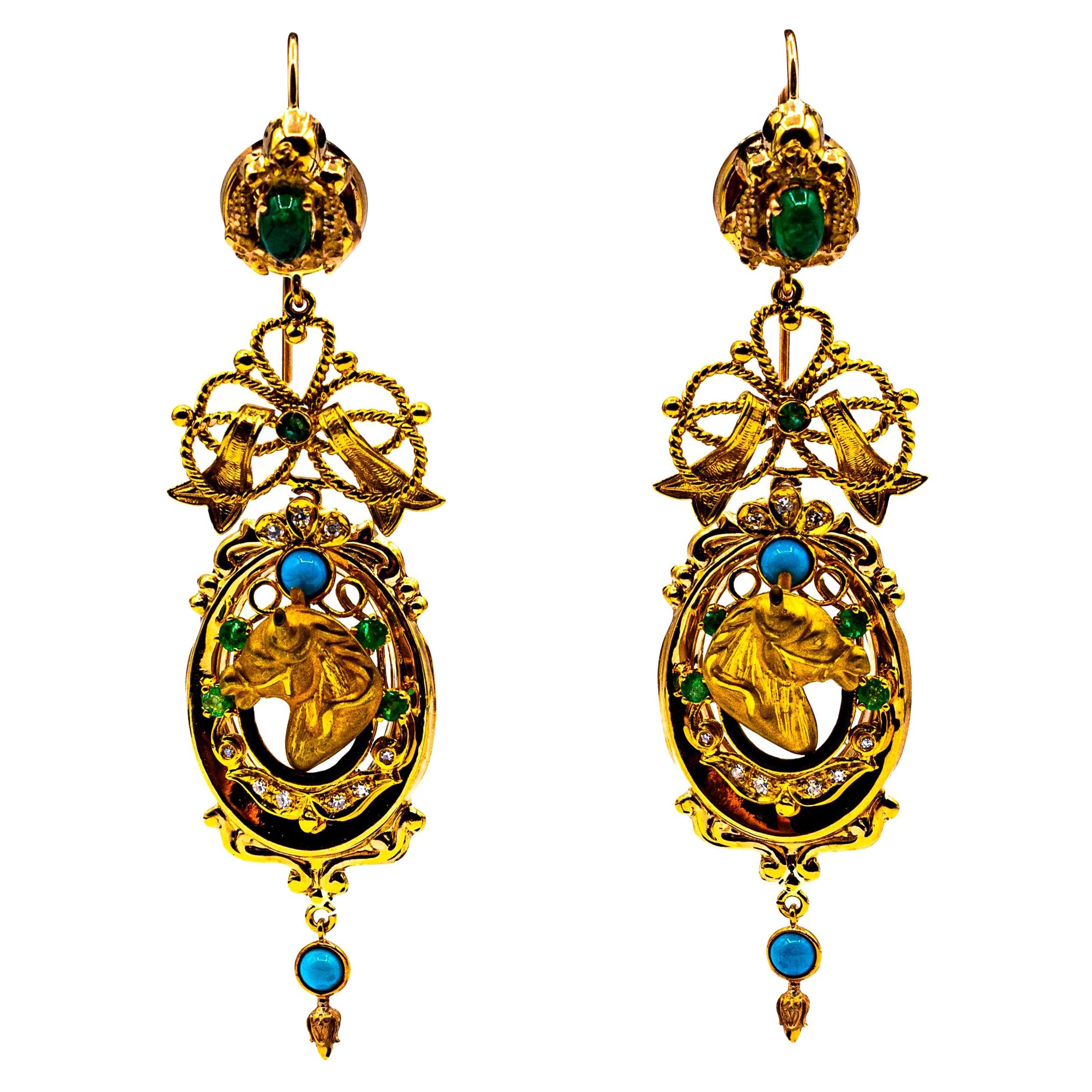 Boucles d'oreilles « Horses » de style Art Nouveau en or jaune avec diamants blancs, émeraudes et turquoises