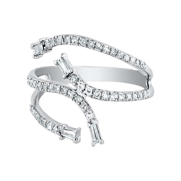 10k White Gold Versatile Diamond Ring