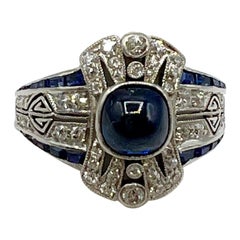 Art Deco Sapphire 1.0 carat and Diamond Ring Set in Platinum Circa 1920's