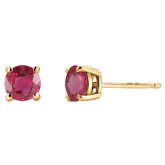 Two Matched Burma Rubies Weighing 1.05 Carat 0.20 Inch Yellow Gold Stud Earrings