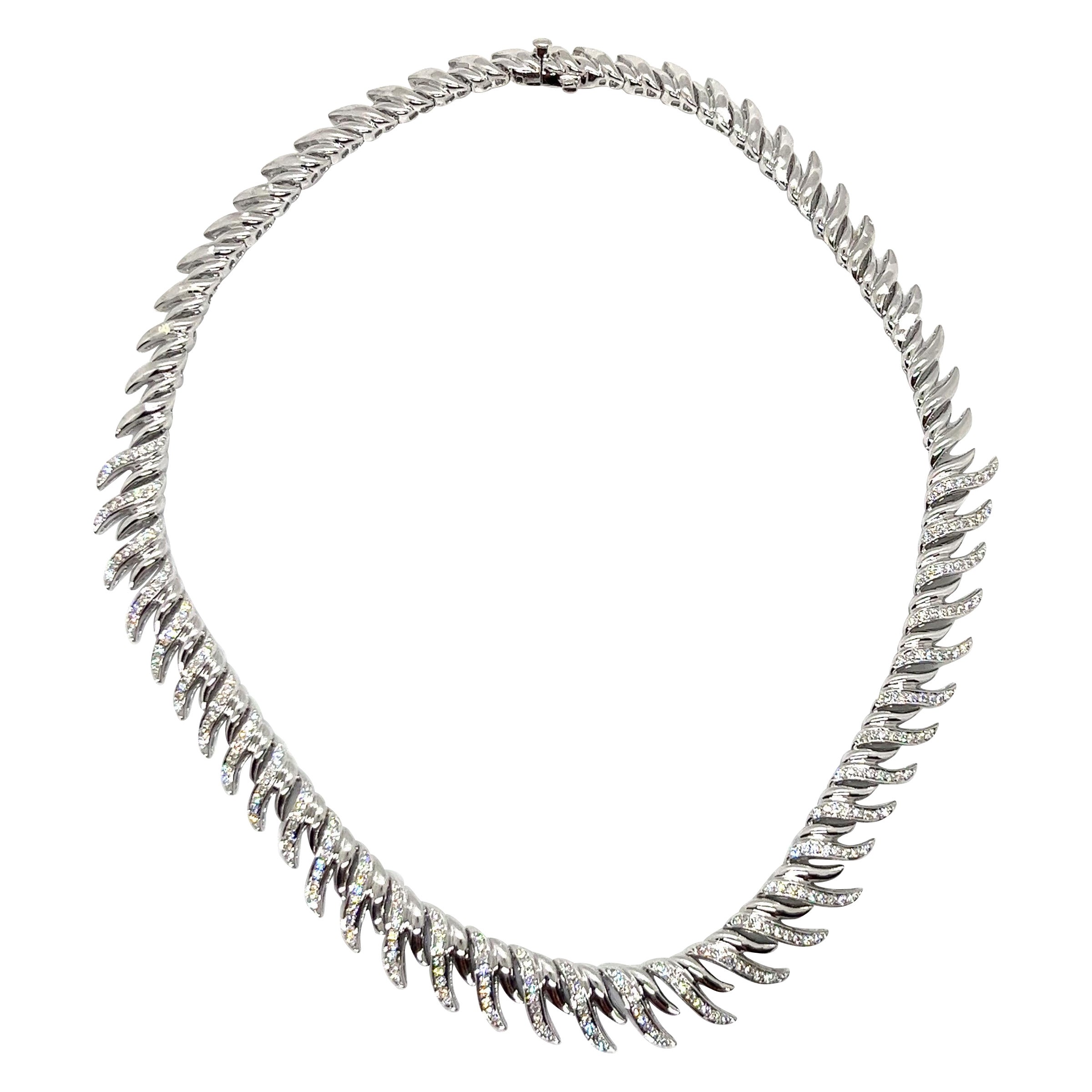 Collier choker en or blanc 18 carats avec diamants
