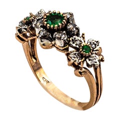 Art Deco Style 0.82 Carat White Rose Cut Diamond Emerald Yellow Gold Band Ring