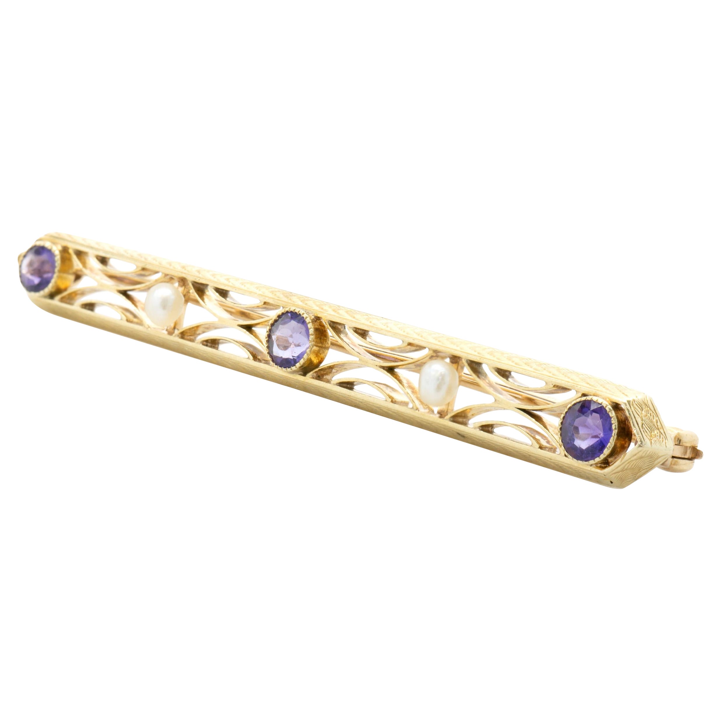 14 Karat Yellow Gold Vintage Art Deco Amethyst and Seed Pearl Pin For Sale
