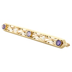 14 Karat Yellow Gold Vintage Art Deco Amethyst and Seed Pearl Pin