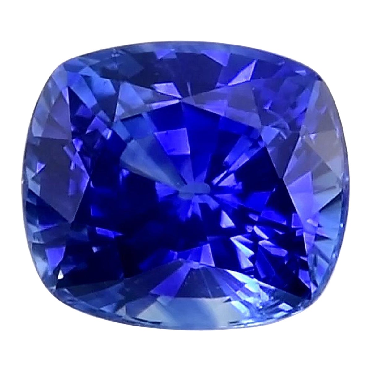 Certifié GIA  Saphir bleu naturel de 1,81 carat en vente