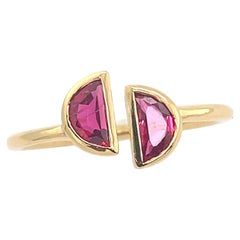 2 Matching Moon Shape Pigeon Rubies 0.66ct in 18ct Yellow Gold Ring
