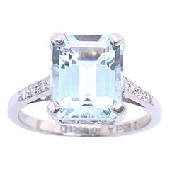 2.95ct Emerald Cut Aquamarine Set in 18ct White Gold Ring with Diamonds