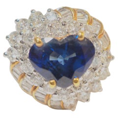 Vintage 18K Gold 3.57ct Heart Blue Sapphire & 2.00ct Diamond Cocktail Ring