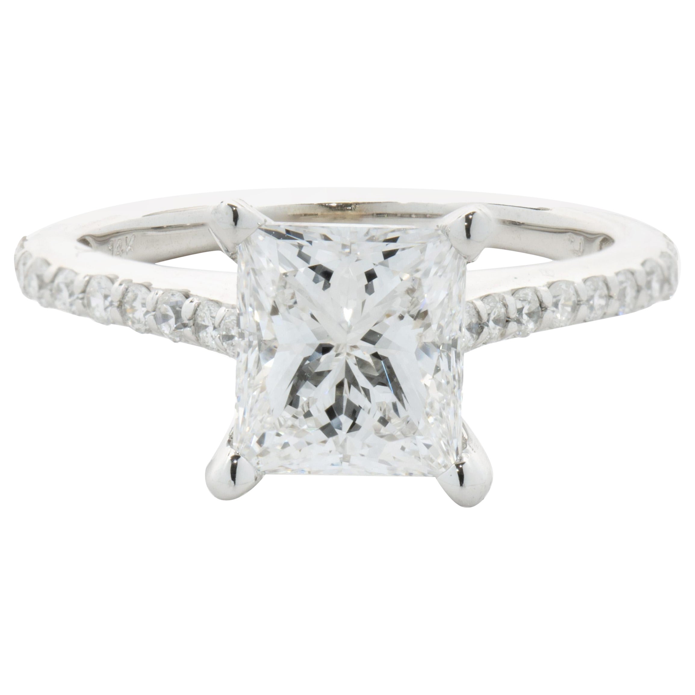 14 Karat White Gold Radiant Cut Diamond Engagement Ring For Sale