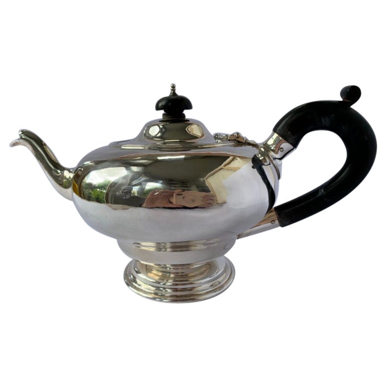 George V Round Sterling Silver Tea Pot by C S Harris & Sons Ltd, 1933 For Sale
