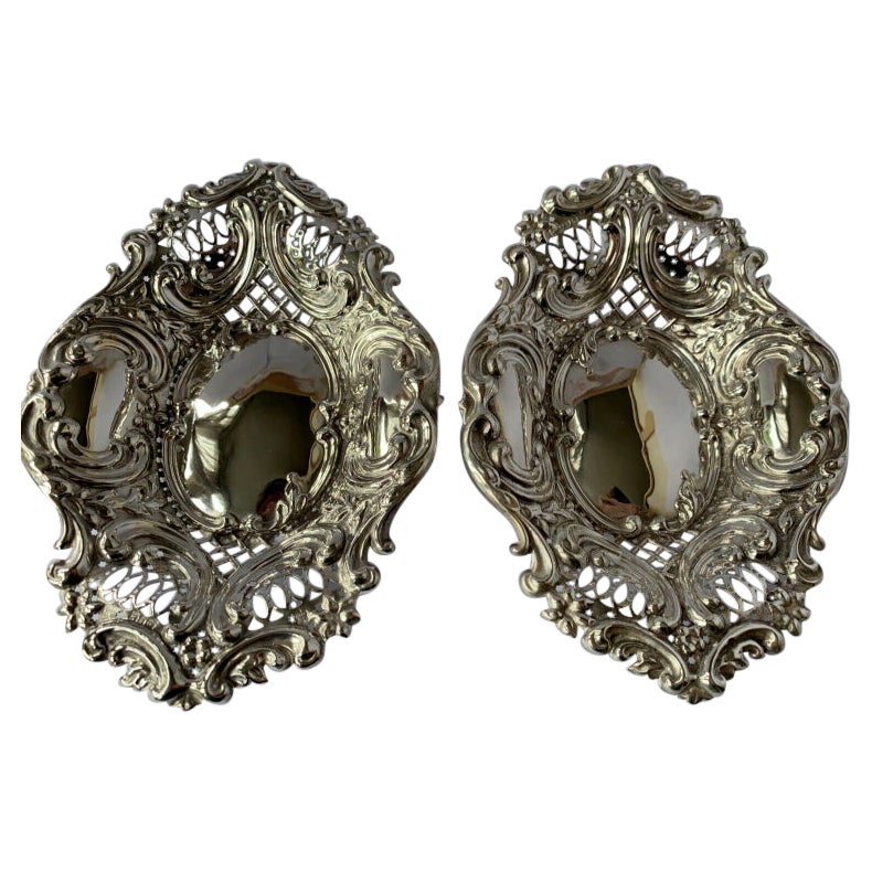 Pair of Victorian Pierced Sterling Silver Bonbon Dishes by The Alexander Clark For Sale