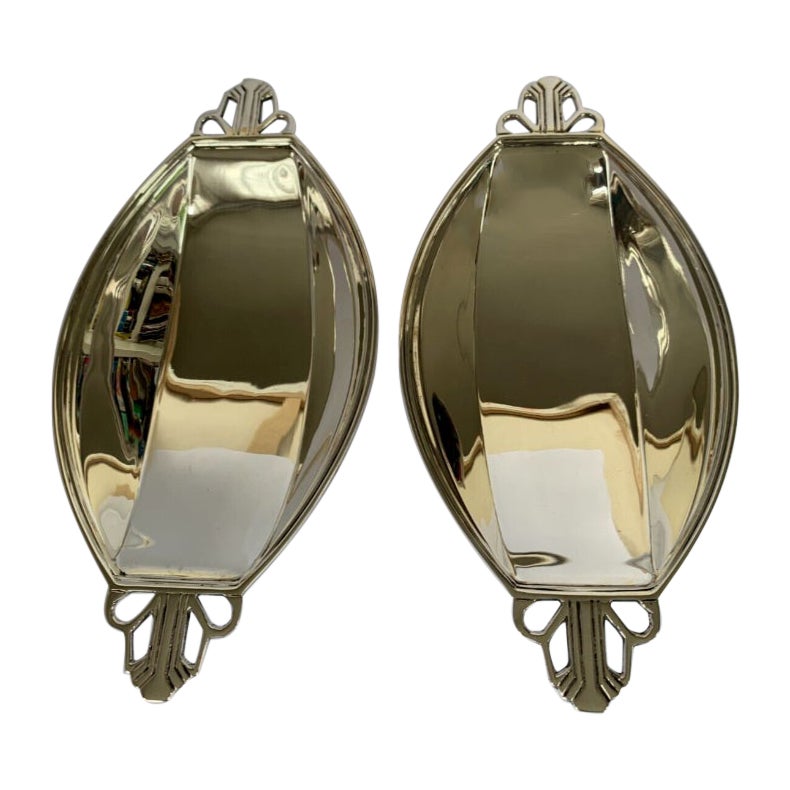 Pair of Oval Pierced Art Deco Sterling Silver Bowls by Mappin & Webb Ltd, 1937 For Sale