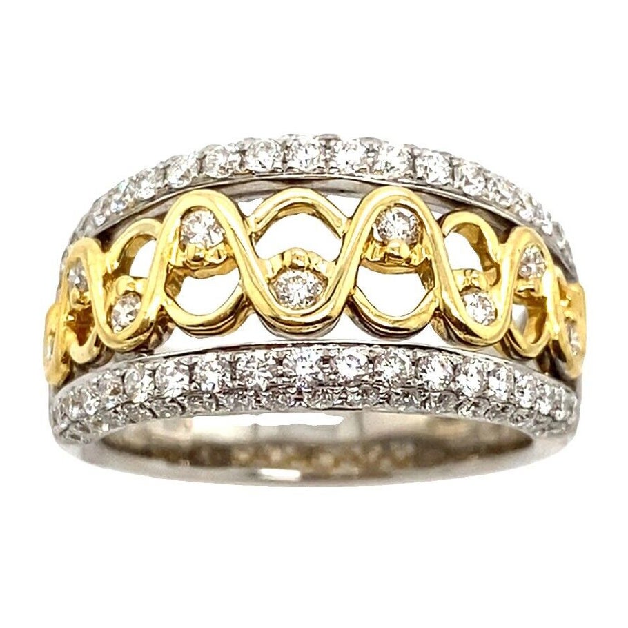 Diamond Dress Ring Set with 1.30ct of Round Diamonds in 18ct Yellow Gold For Sale