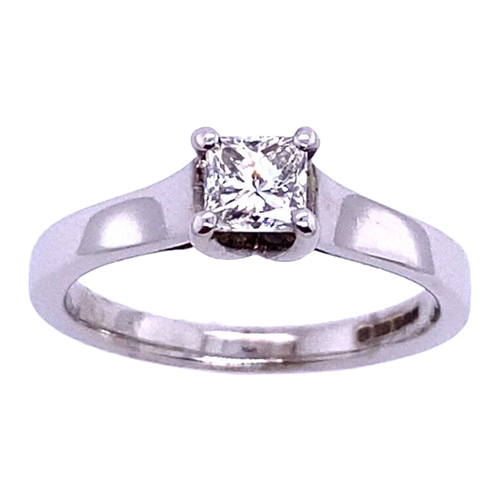 0.35ct G SI1 Princess Cut Diamond Ring in 18ct White Gold For Sale