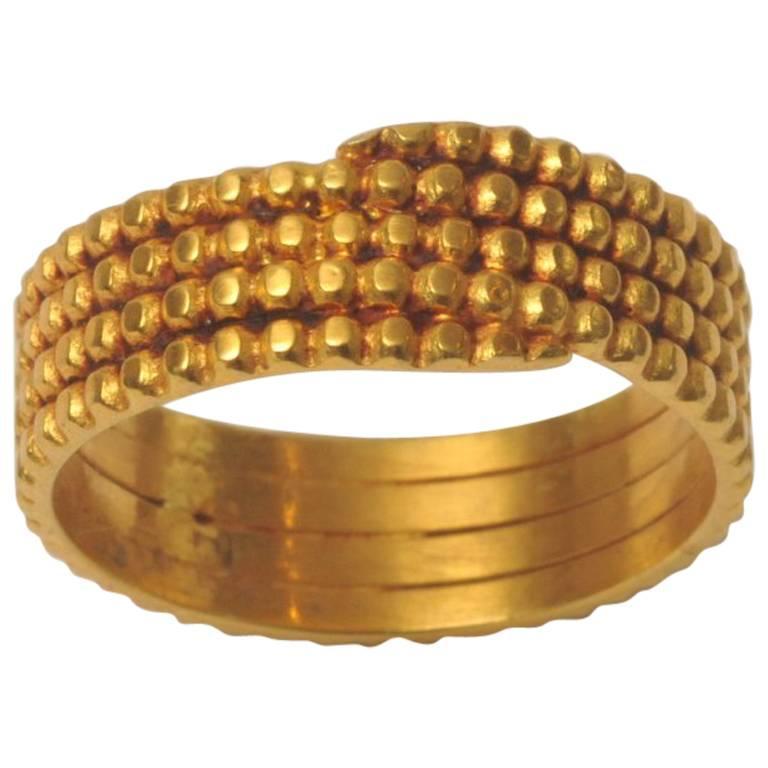 Textured Gold Coil Band Ring For Sale at 1stdibs