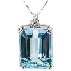 1950s H Stern Aquamarine Diamond Gold Pendant Clip For Sale at 1stDibs
