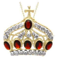 Vintage 3.60 Carat Garnet 0.78 Carat Diamond and Gold Crown Brooch/Pendant