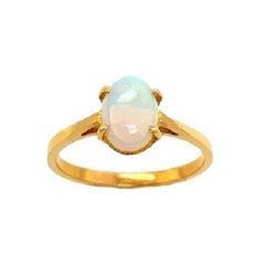 1,0 Karat Opal in feiner Qualität Ring aus 21 Karat Gelbgold