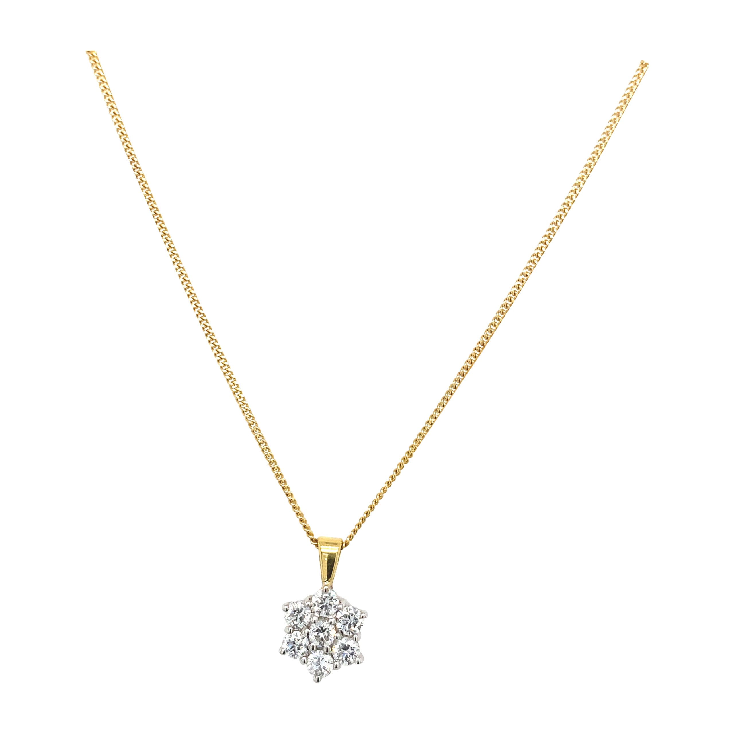 0.35ct Diamond Cluster Pendant in 18ct Yellow Gold For Sale
