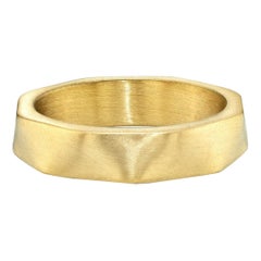 Handcrafted Cole Men's Geometric 18K Gold Band by Single Stone