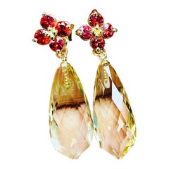 Boucles d'oreilles pendantes en or jaune 16.72 Carat Lemon Quartz Sapphire