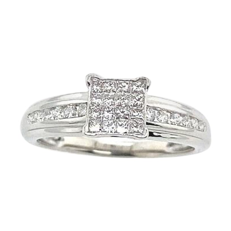 Princess Cut & Round Diamond Ring Set with 0.50ct of Diamonds in 9ct White Gold For Sale