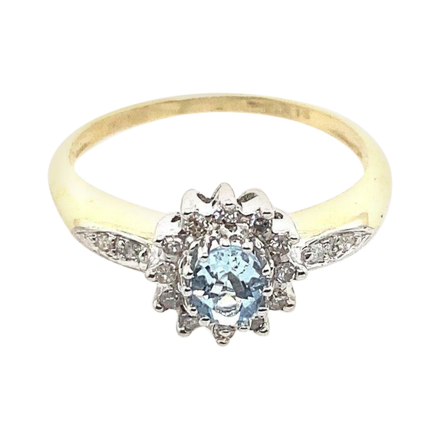 Classic 0.40ct Oval Aquamarine & Diamond Cluster Ring Set In 9ct Gold For Sale