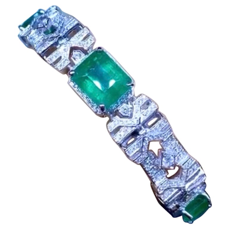AIG Certified 17.64 Ct Zambian Emeralds  3.57 Ct Diamonds 18K Gold Bracelet 
