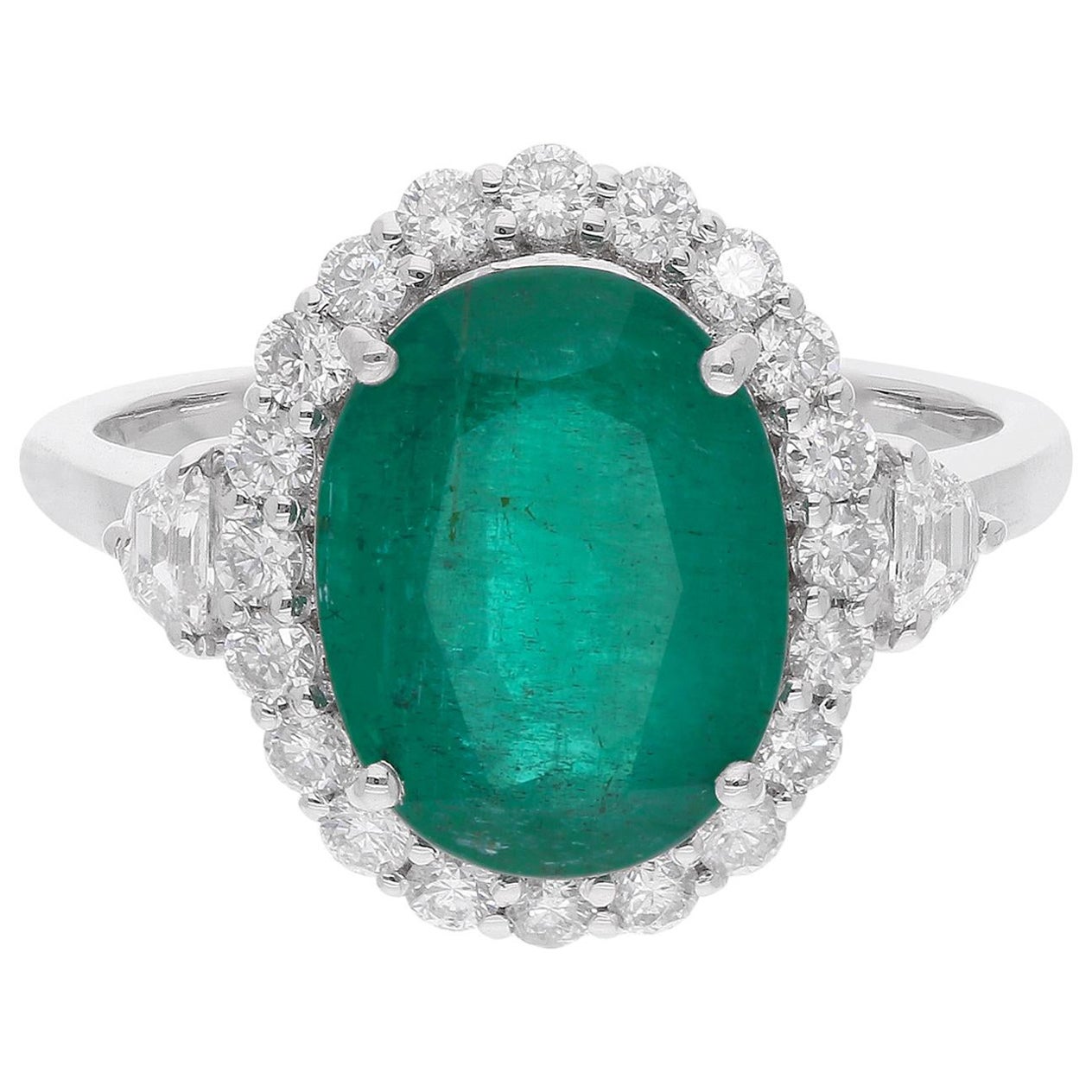 Oval Shape Zambian Emerald Gemstone Cocktail Ring Diamond 18 Karat White Gold