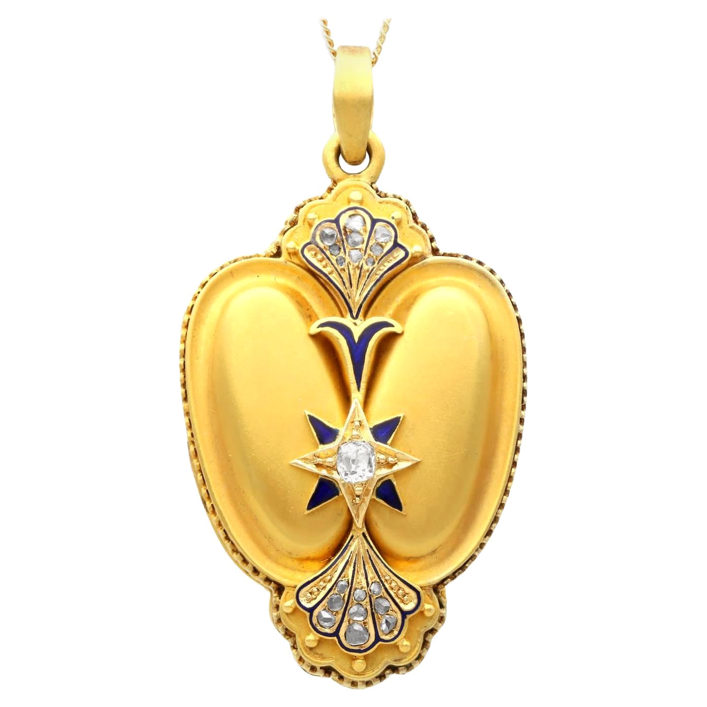 Pendentif médaillon ancien en or jaune 16 carats, émaillé de diamants de 0,45 carat