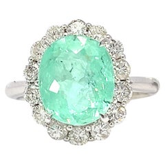 RARE GIA CERT 3,95 Karat Paraiba-Turmalin .84 ct Diamant-Cluster-Cocktailring mit Cluster