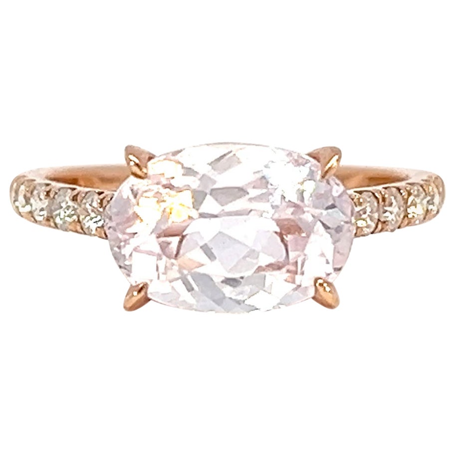 Classic 14k Rose Gold 3.08 Carat Kunzite Diamond Stylish Band .31ct Diamond Ring For Sale