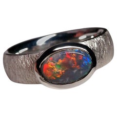 Anello d'argento Opale nero Cabochon Arcobaleno Multicolore Gemma australiana