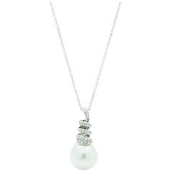 Ferrucci Collar de Perlas Blancas Australianas con Diamantes Blancos en Oro de 18 Kilates