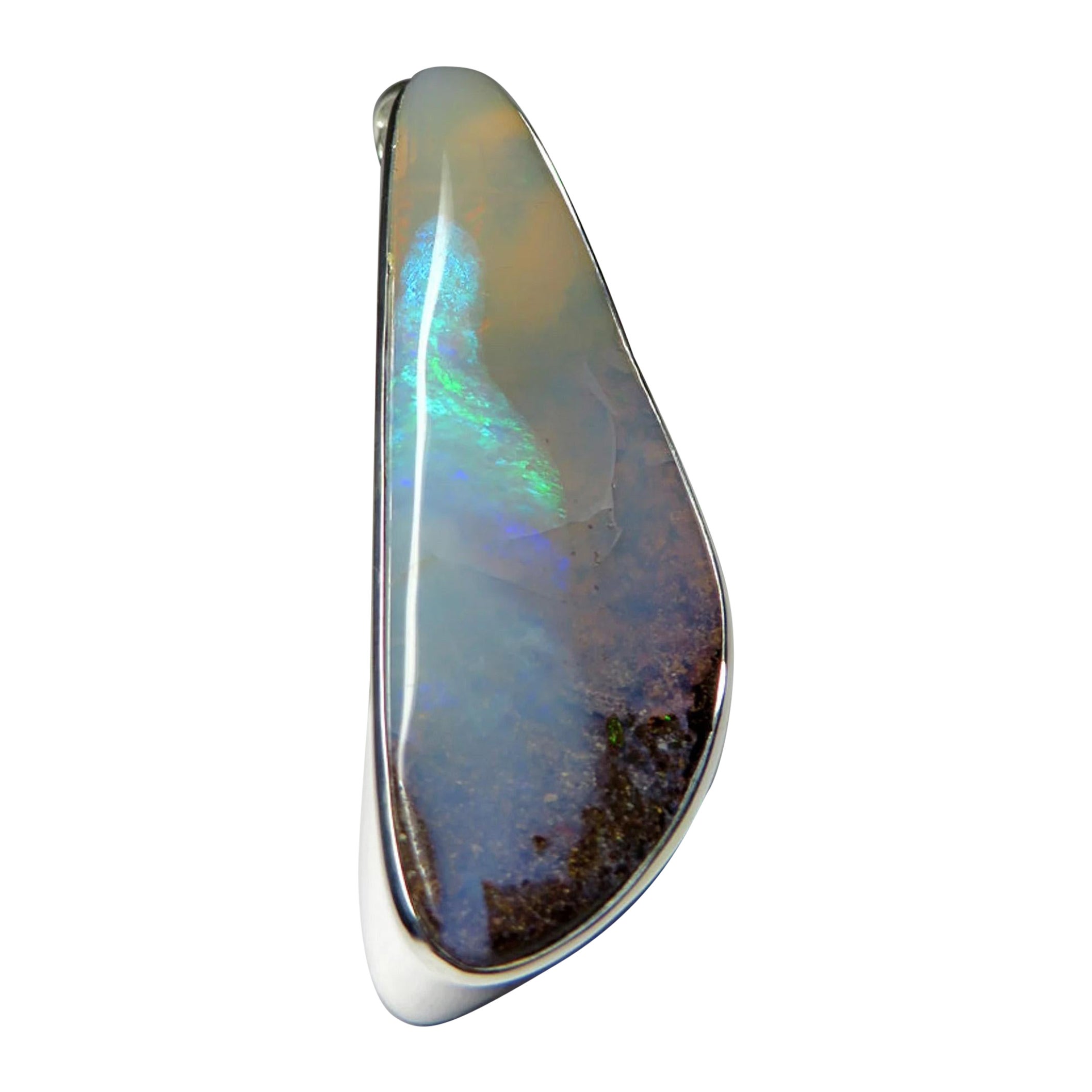 Halskette mit australischem Opal-Silber-Anhänger aus Boulder, Boulder im Angebot