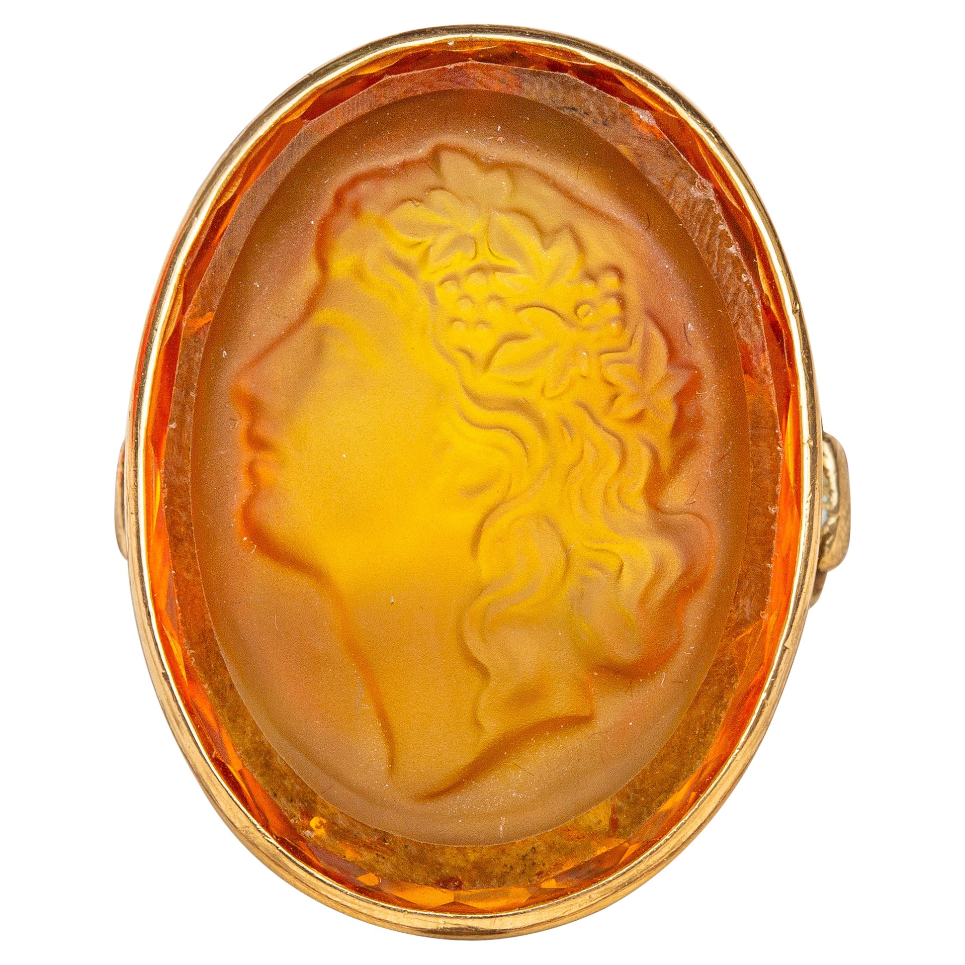 Vintage 18K Gold French 1960’s Frosted Glass Cameo Ring Renaissance Revival For Sale