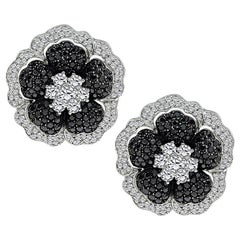 Vintage 6.00ct Diamond 3.50ct Black Diamond Flower Earrings