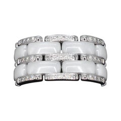 CHANEL “Ultra” ring in white gold, ceramic and diamonds