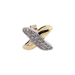 Pendiente Beso de Diamante Amarillo y Blanco de 18 ct con 0,11 ct de diamantes