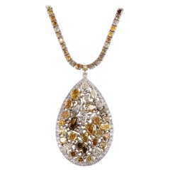 NO RESERVE!  -  10.75Cttw Fancy Diamonds - 14K White gold Necklace With Pendant 