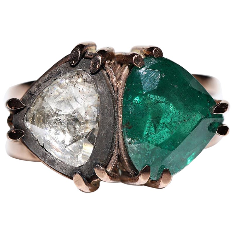 Original Vintage Original 8k Gold Natürlicher Rosenschliff Diamant und Smaragd Dekorierter Ring im Angebot