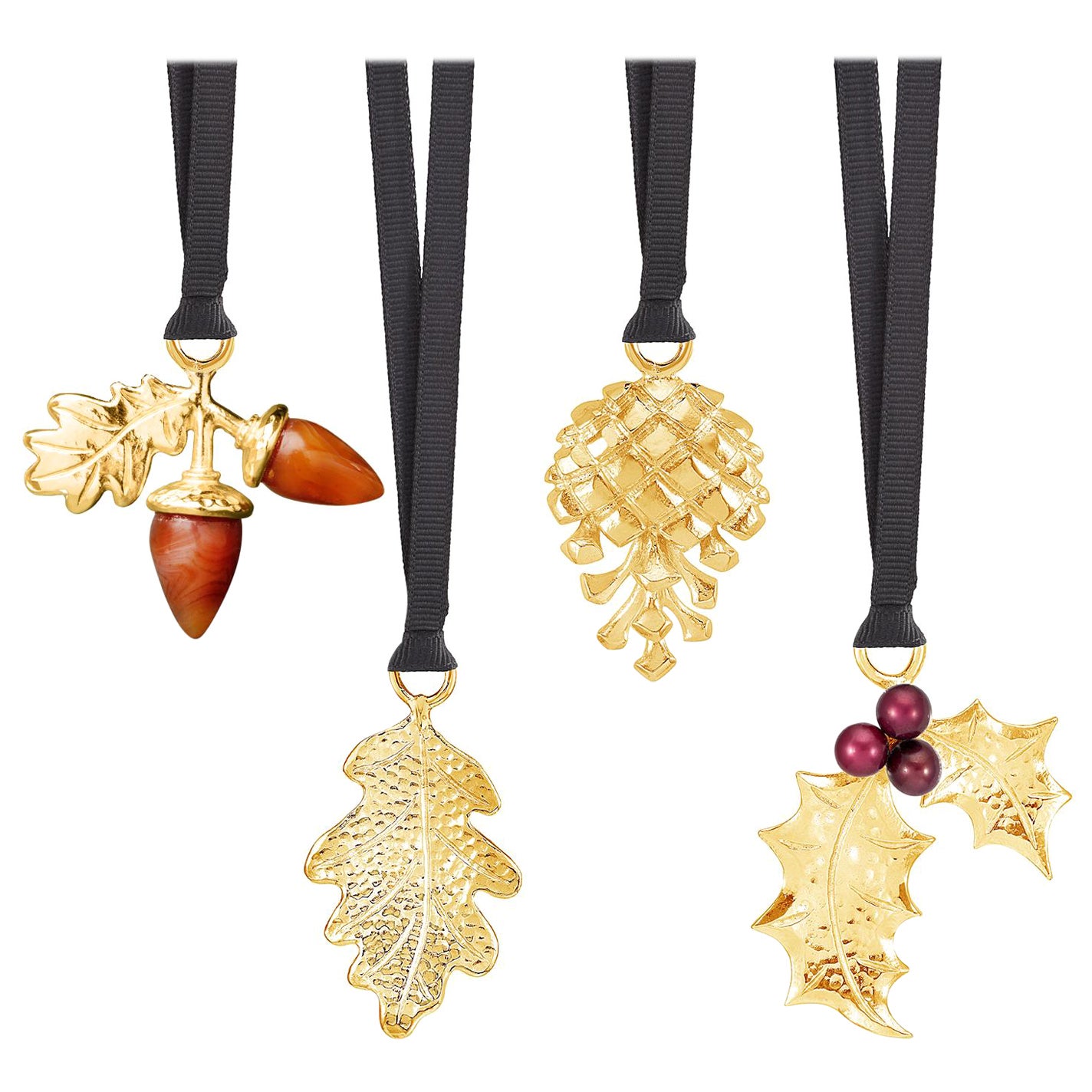 Woodland Christmas Decoration Set In Gold For Sale