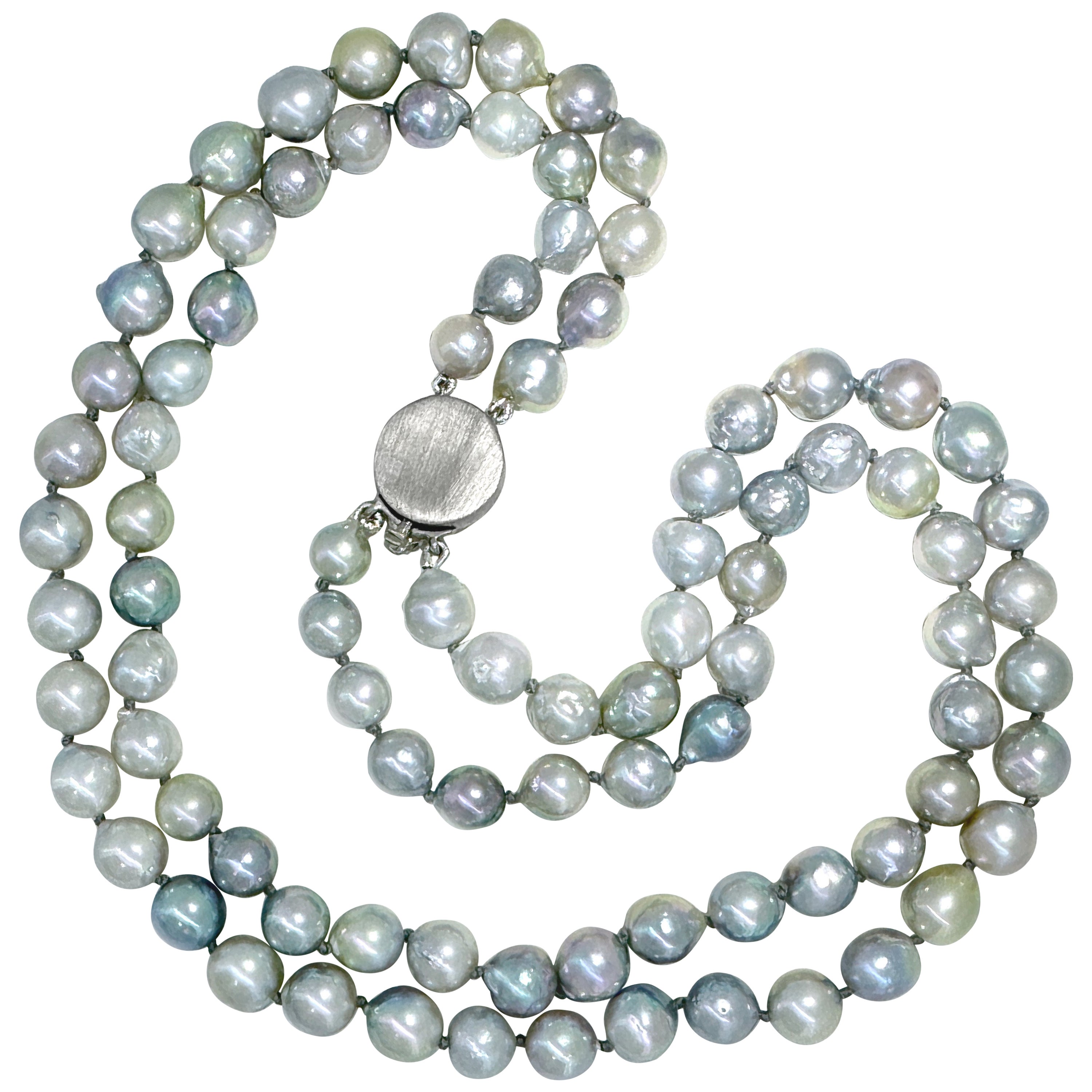 Collier à deux rangs de perles Akoya baroques dépolies de 17 pouces avec fermoir vintage en or en vente