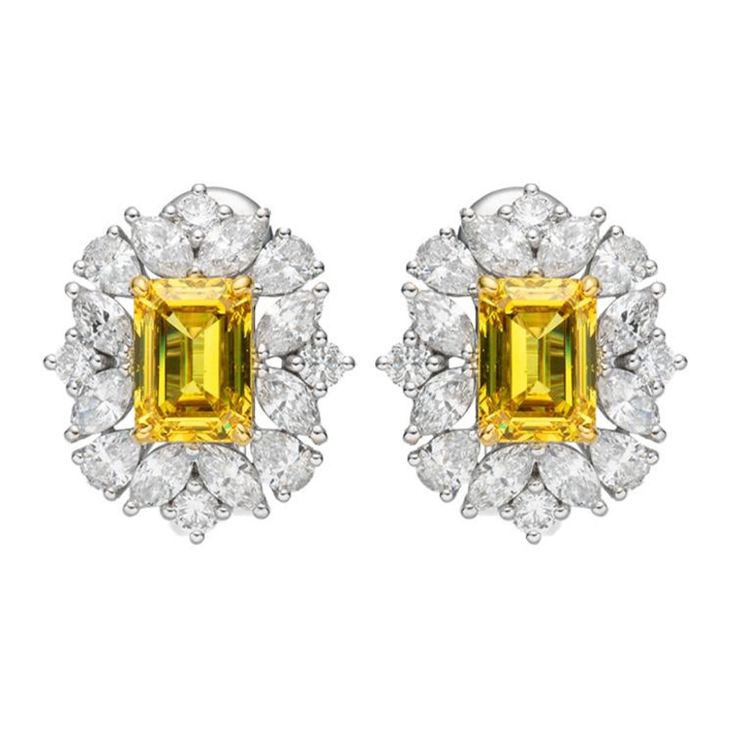 GIA Certified, 2.00ct Earrings in Natural Fancy Vivid Yellow Emerald earrings. For Sale