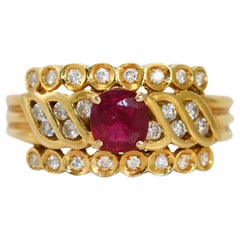Vintage 18k Yellow Gold Ruby and Diamond Ring .75tcw 4.9gr